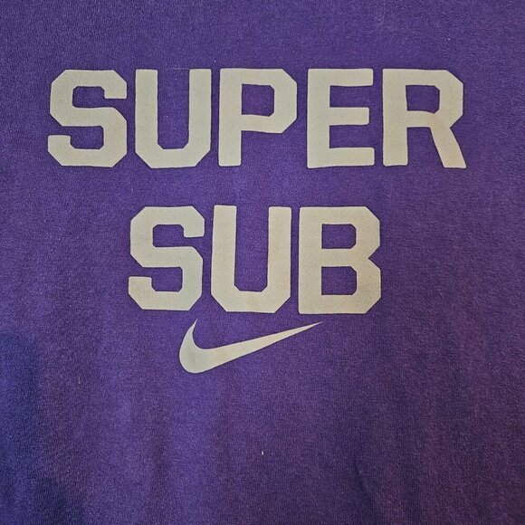 Nike Men's Purple T-shirt Super Sub Loose Fit XL - Picture 2 of 5